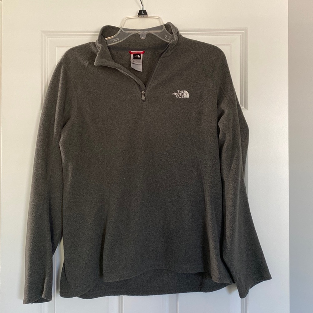 The North Face Quarter Zip Pullover